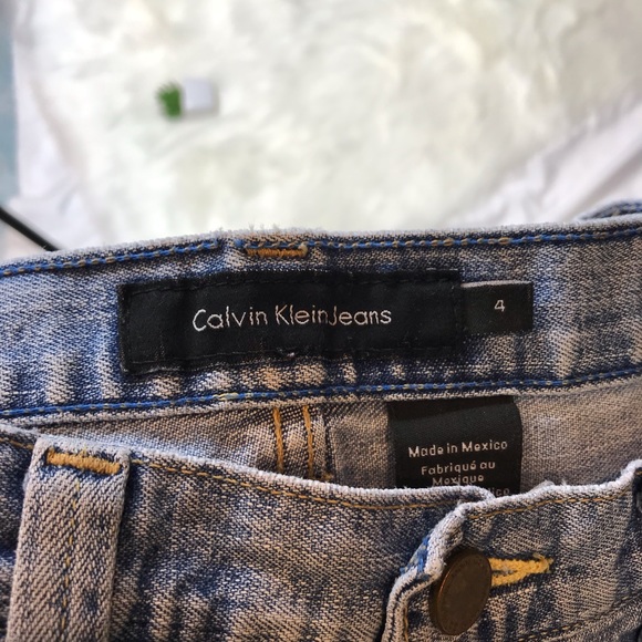 Calvin Klein Crop Jeans - Picture 4 of 4